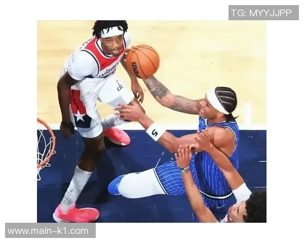 奇才与魔术激战正酣球迷期待精彩对决与绝妙表现